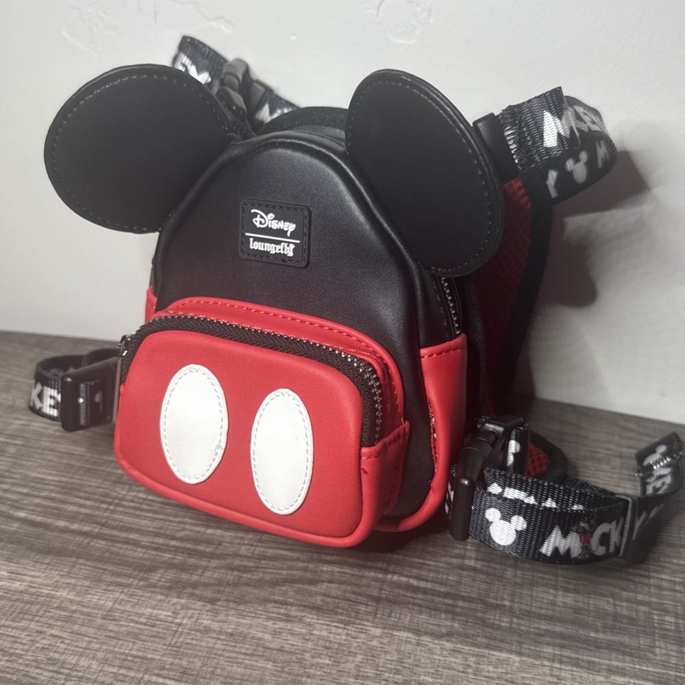 Loungefly Disney Mickey Mouse Cosplay Dog Harness Medium Mini Backpack Pet